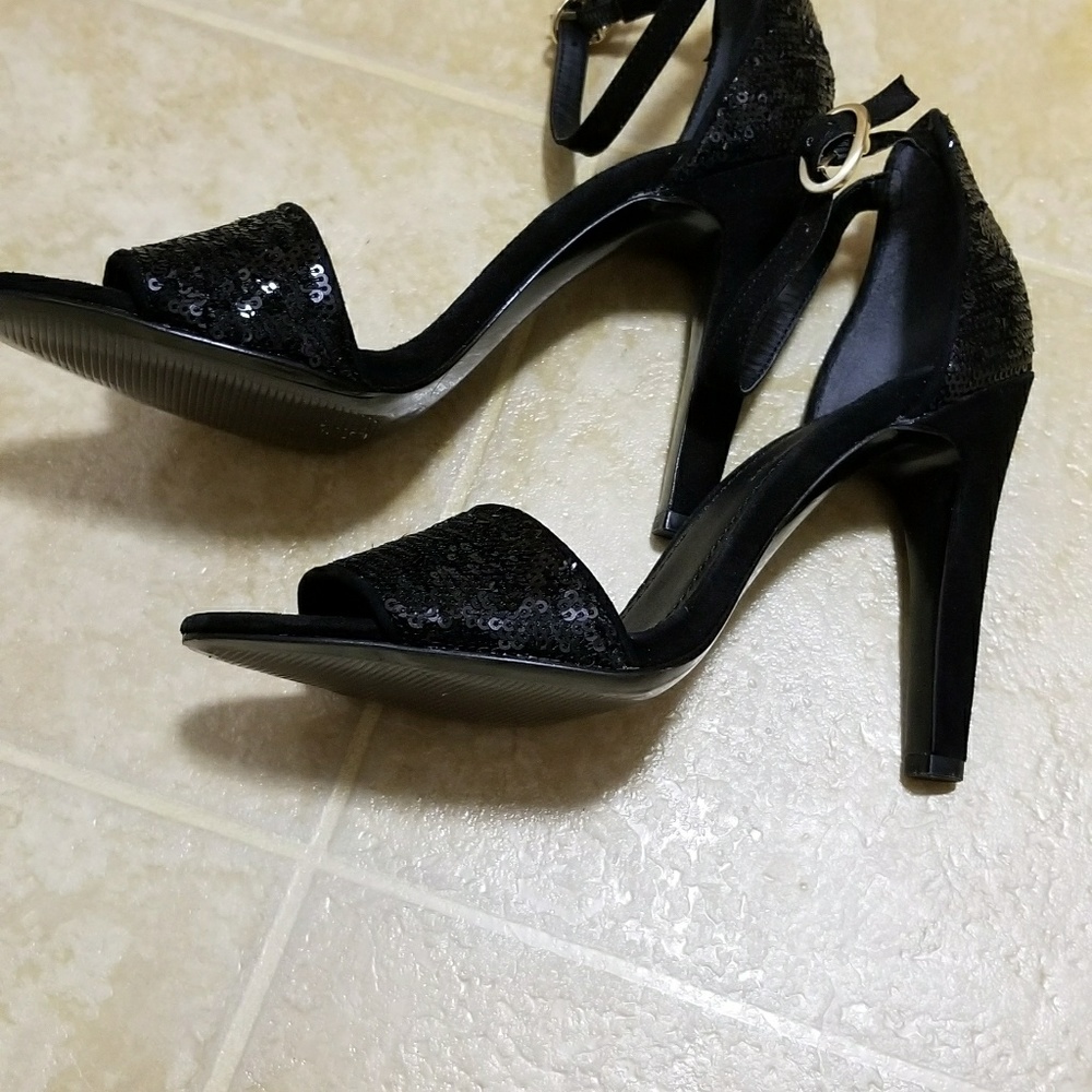 BCBG ENERATION - Picture 3 of 4